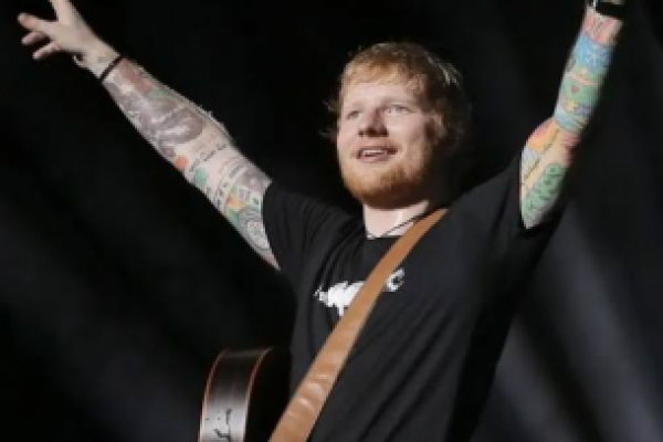 Hari Ini, Penonton Konser Ed Sheeran Diimbau Naik Transportasi Umum