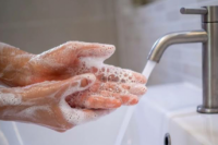 Kapan Cuci Tangan Pakai Sabun, Kapan Pula Pakai Hand Sanitizer?